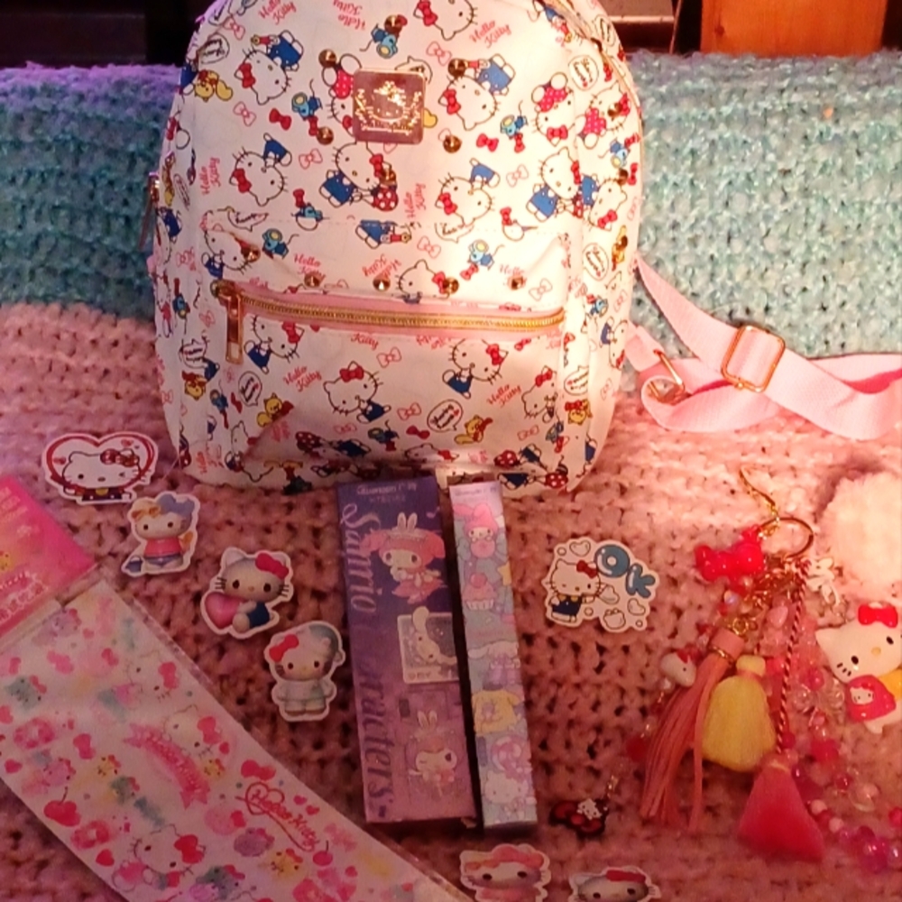 Hello Kitty's Mini Backpack & More - Picture 2 of 16